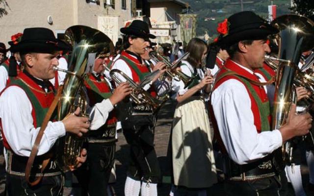 Musik, Tanz und gute Laune 500a44935c8320008f1c713a63e32b8e.jpg