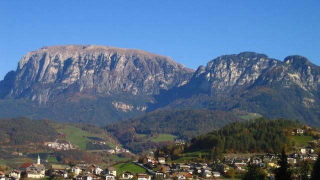 Herrlicher Blick auf die Dolomiten und Steinegg herrlicher_blick_auf_die_dolomiten_und_steinegg.jpg