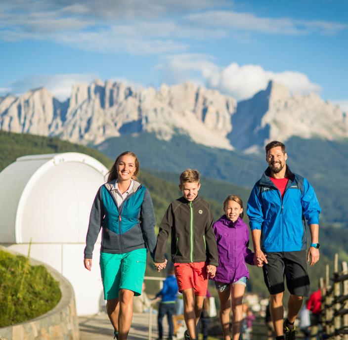 <p>Familienzeit,<br />wie sie<br />sein soll</p>